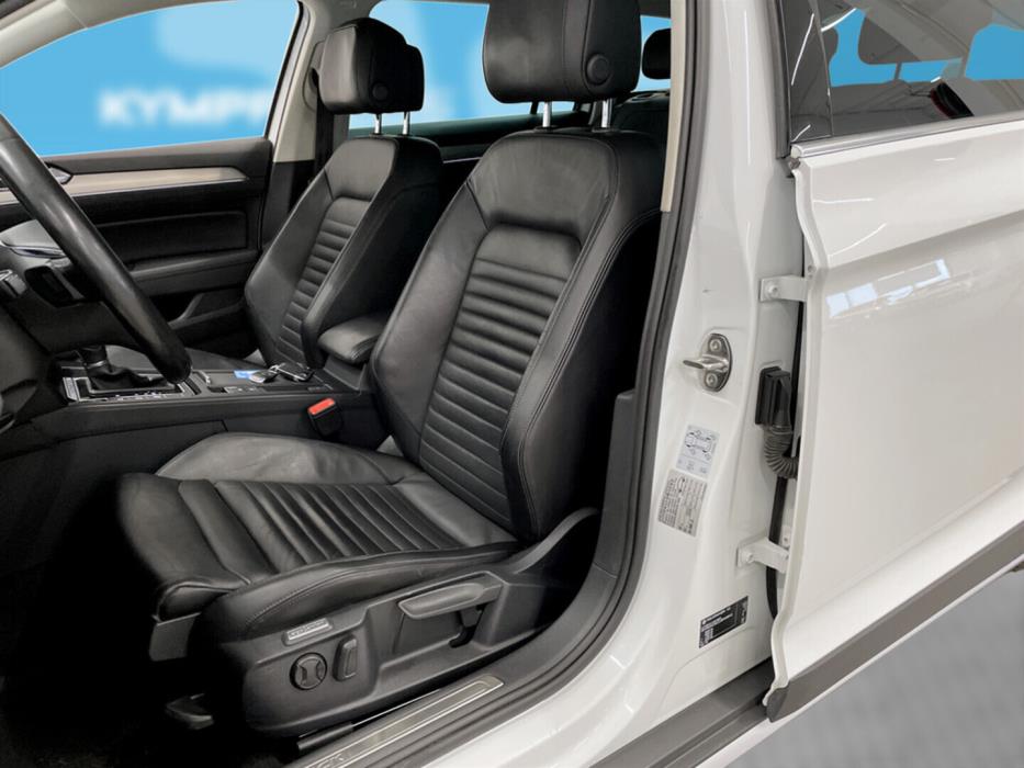 VOLKSWAGEN Passat 2018