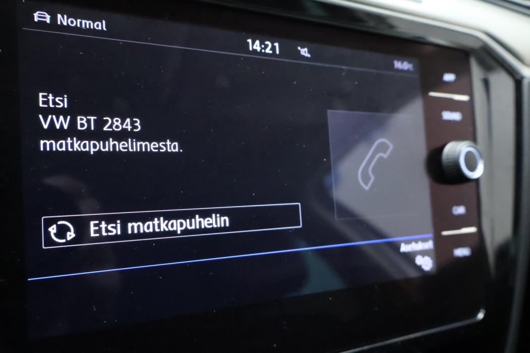 VOLKSWAGEN Passat 2018