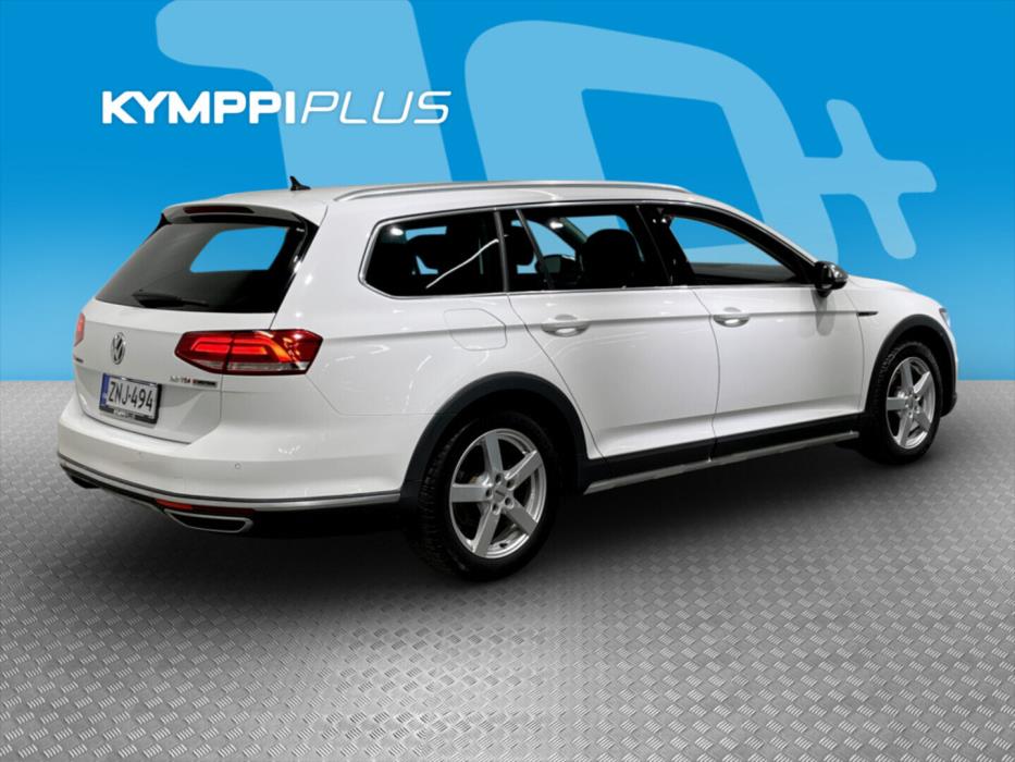 VOLKSWAGEN Passat 2018