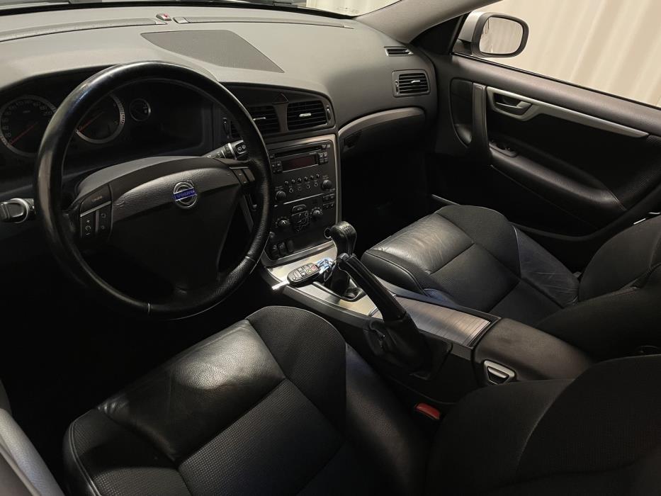 VOLVO V70 2007