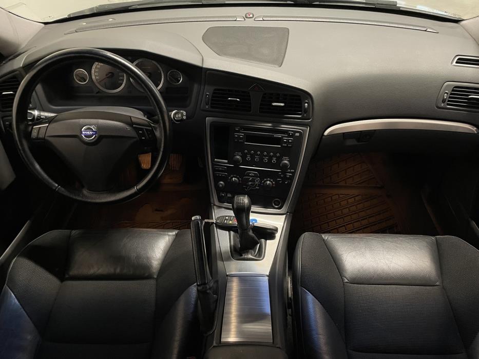 VOLVO V70 2007