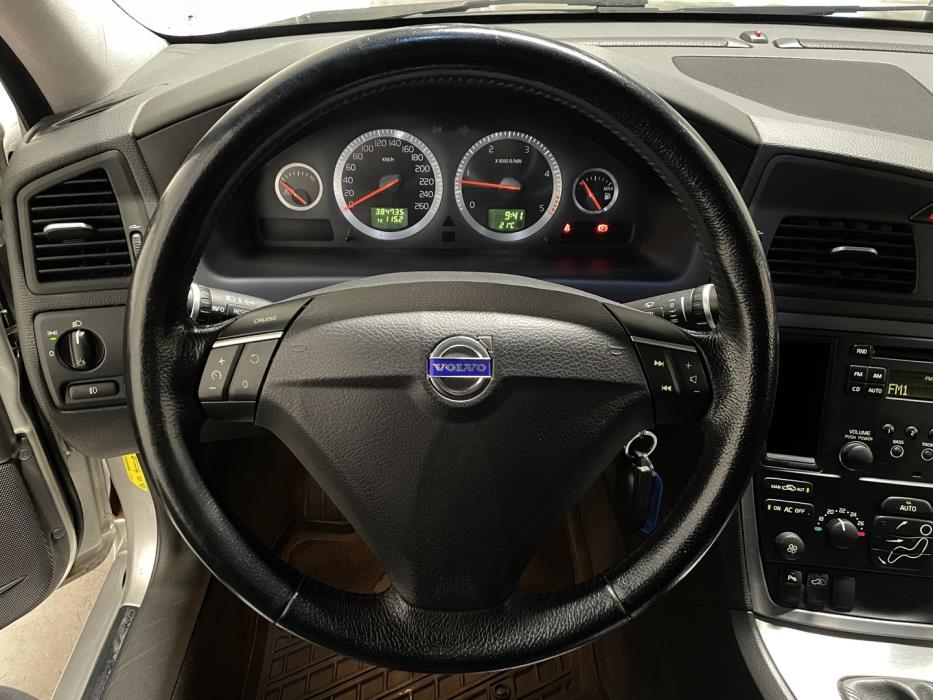 VOLVO V70 2007
