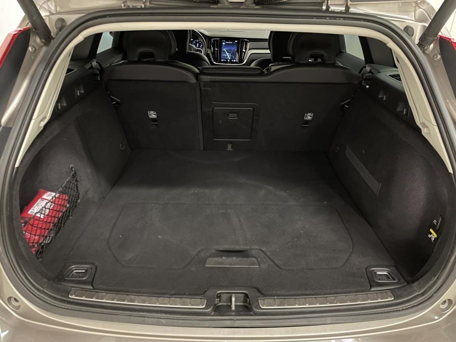 VOLVO V60 2019