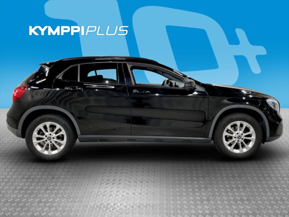 MERCEDES-BENZ GLA 2018