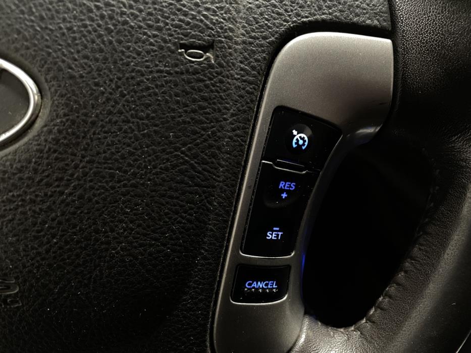 HYUNDAI Santa Fe 2011