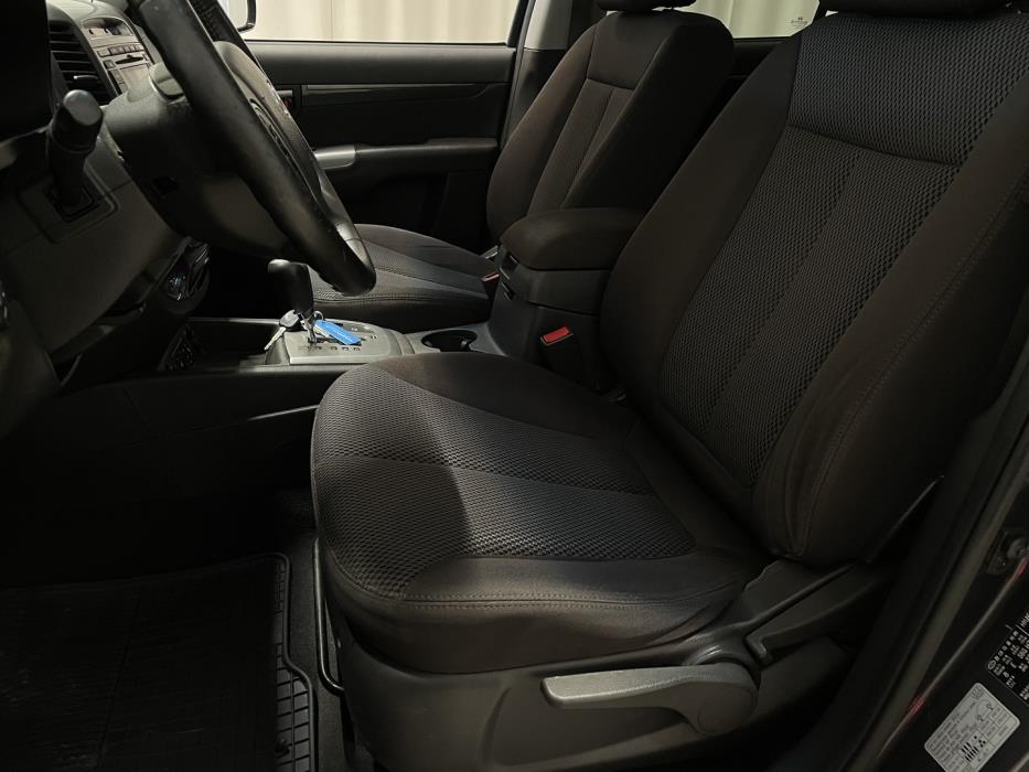 HYUNDAI Santa Fe 2011