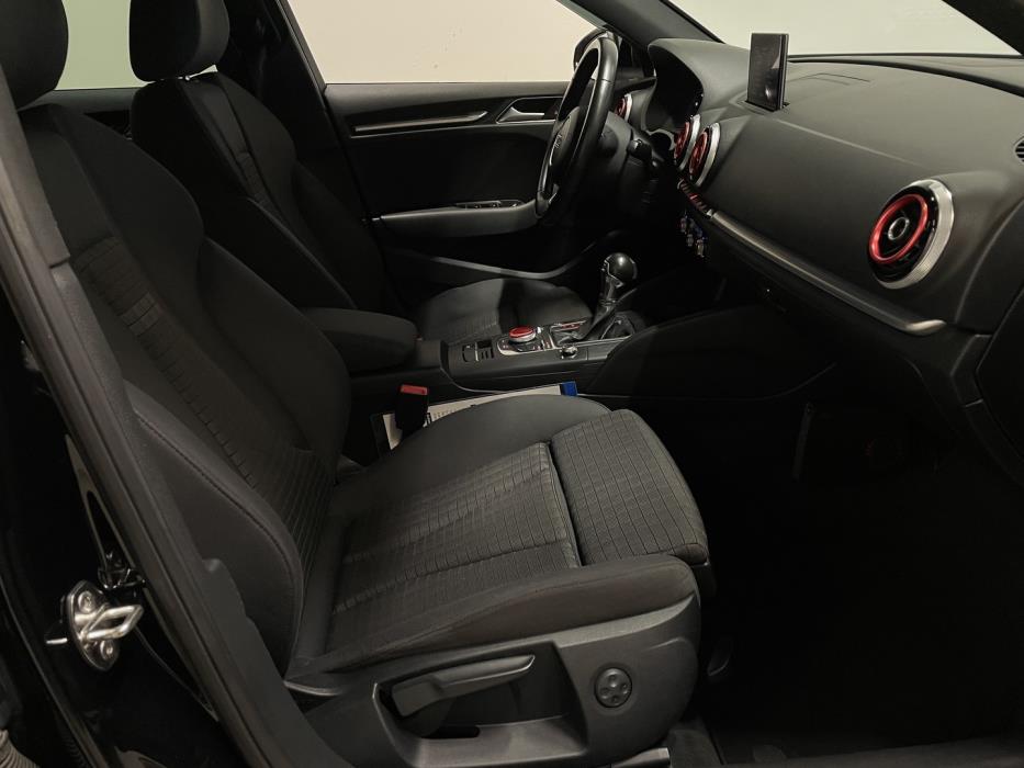 AUDI A3 2015