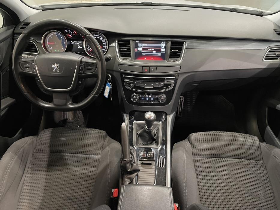 PEUGEOT 508 2015