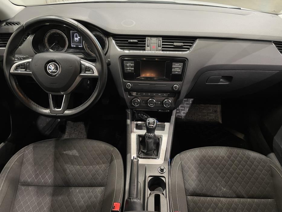 SKODA Octavia 2016
