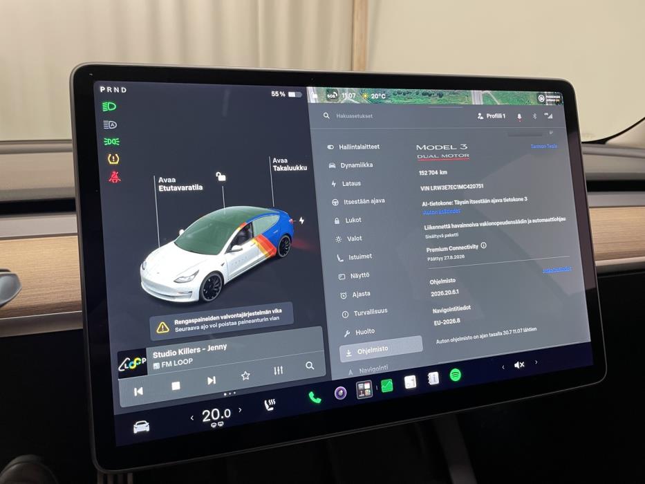 TESLA Model 3 2021