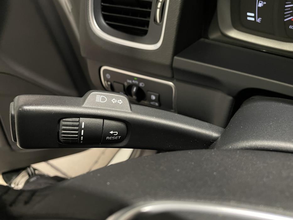 VOLVO V60 Cross Country 2016