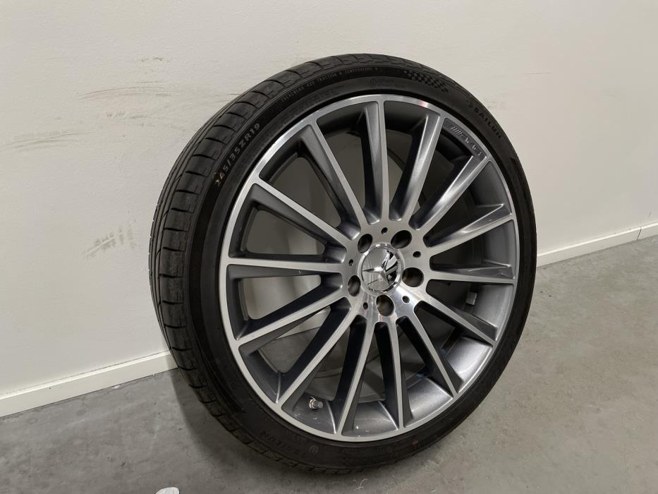 MERCEDES-BENZ C 2018