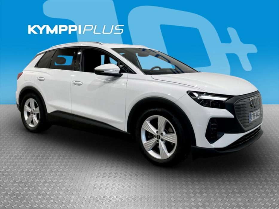 AUDI Q4 e-tron 2022