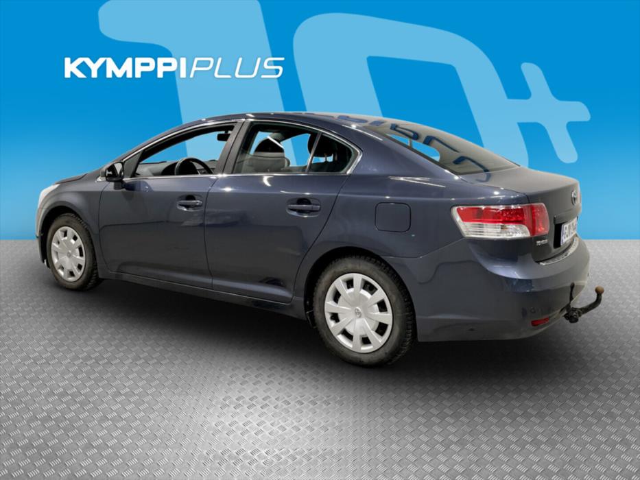 TOYOTA Avensis 2011