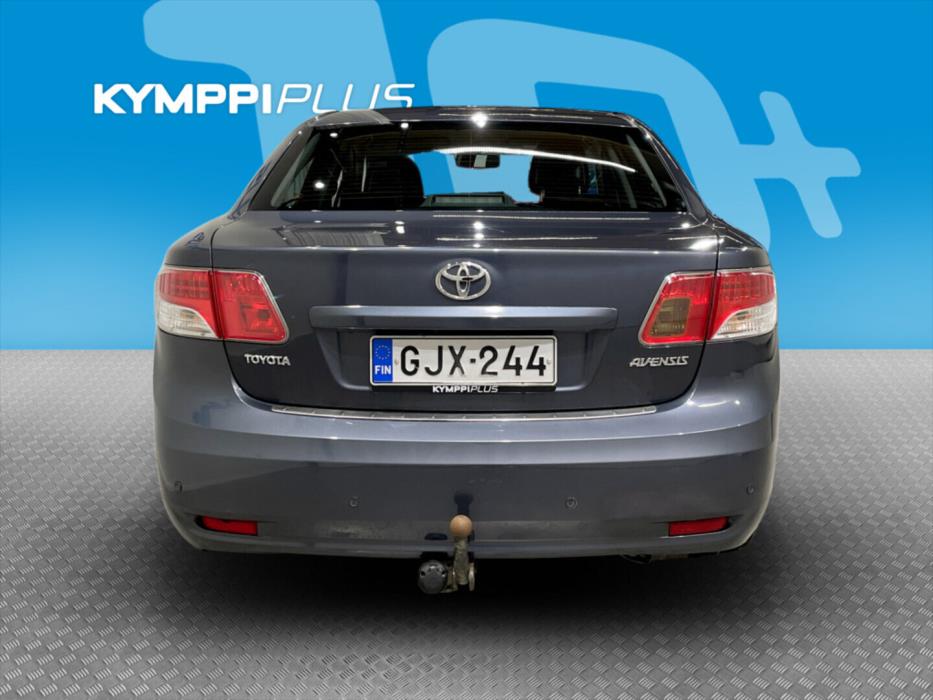 TOYOTA Avensis 2011