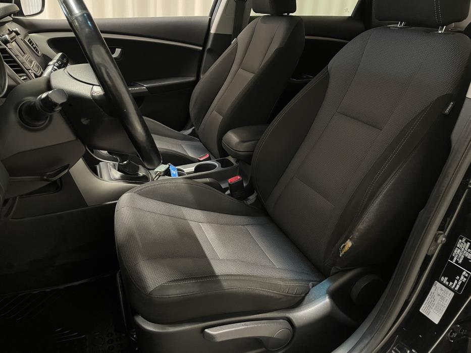 HYUNDAI i30 Wagon 2014
