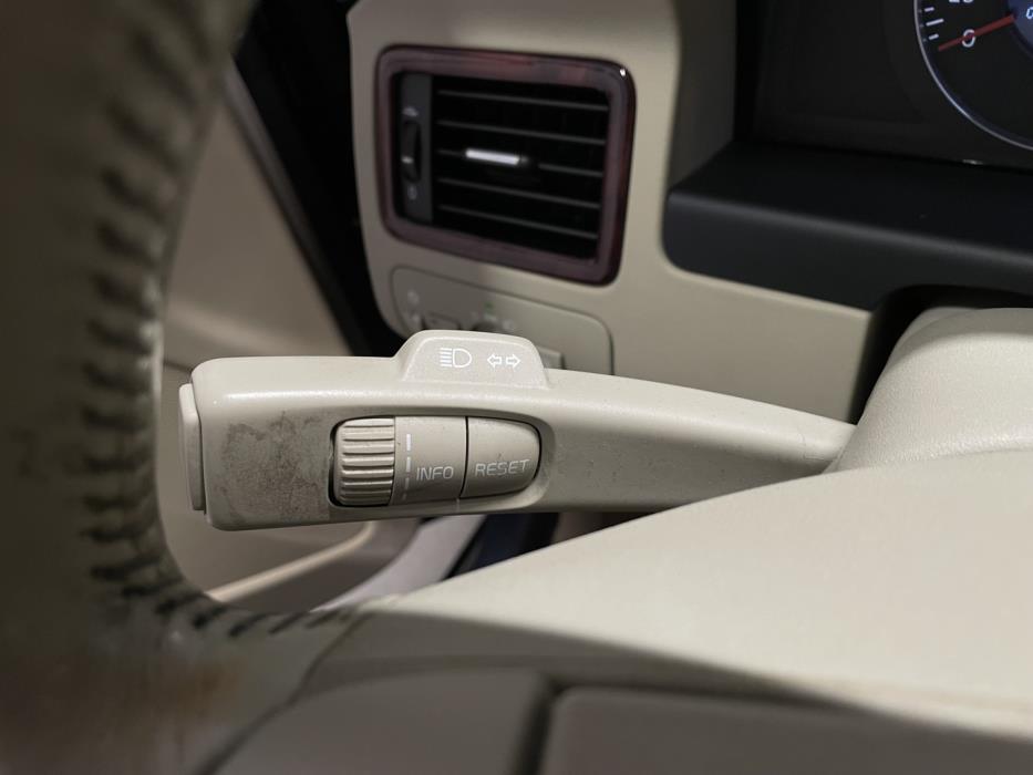 VOLVO XC70 2008