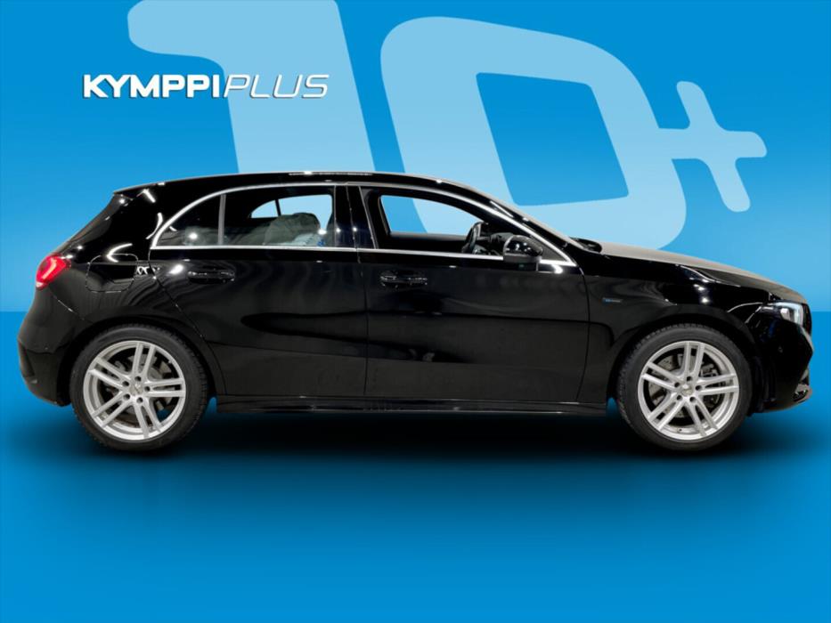 MERCEDES-BENZ A 2020