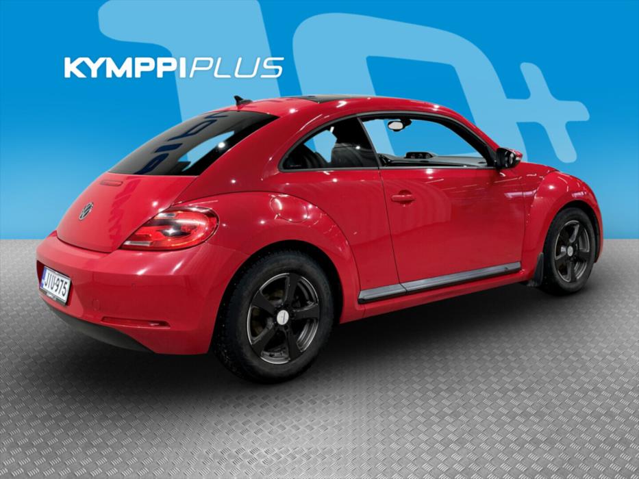 VOLKSWAGEN Beetle 2012