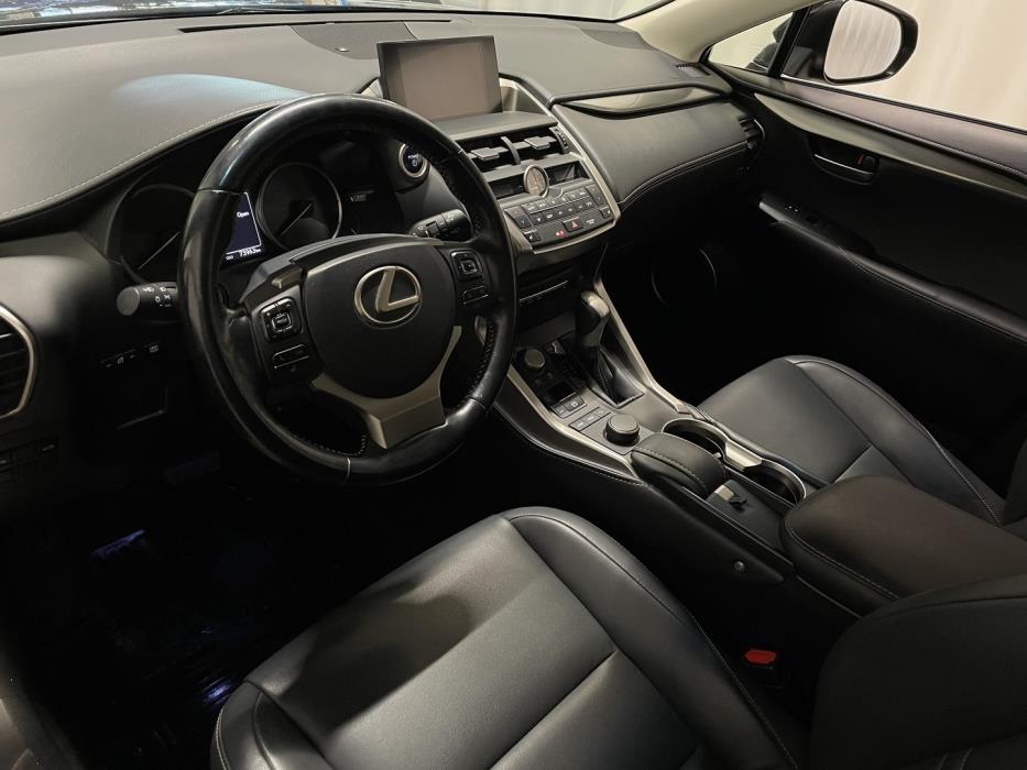 LEXUS NX 2017