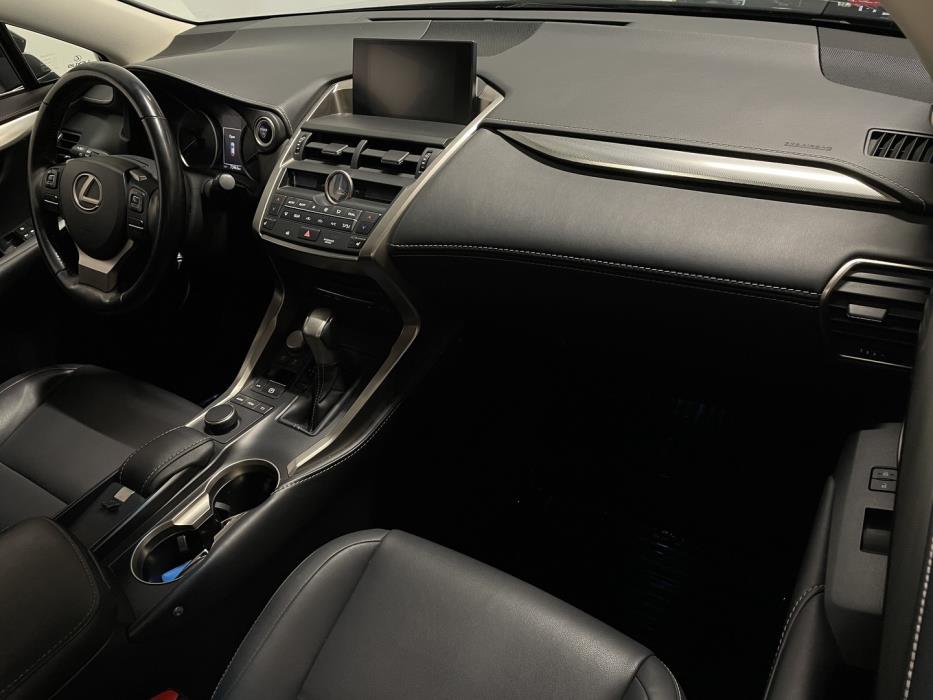 LEXUS NX 2017