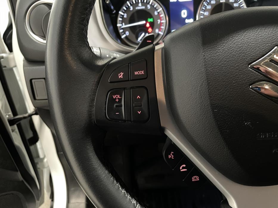 SUZUKI Vitara 2023