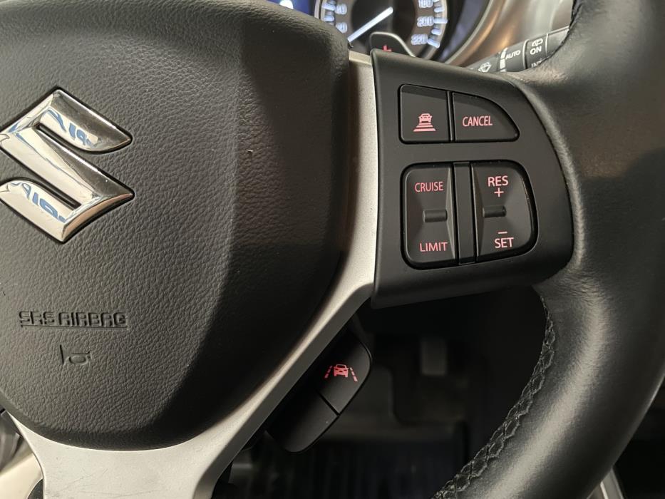 SUZUKI Vitara 2023