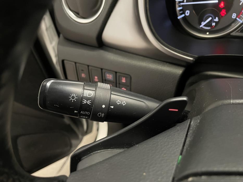 SUZUKI Vitara 2023