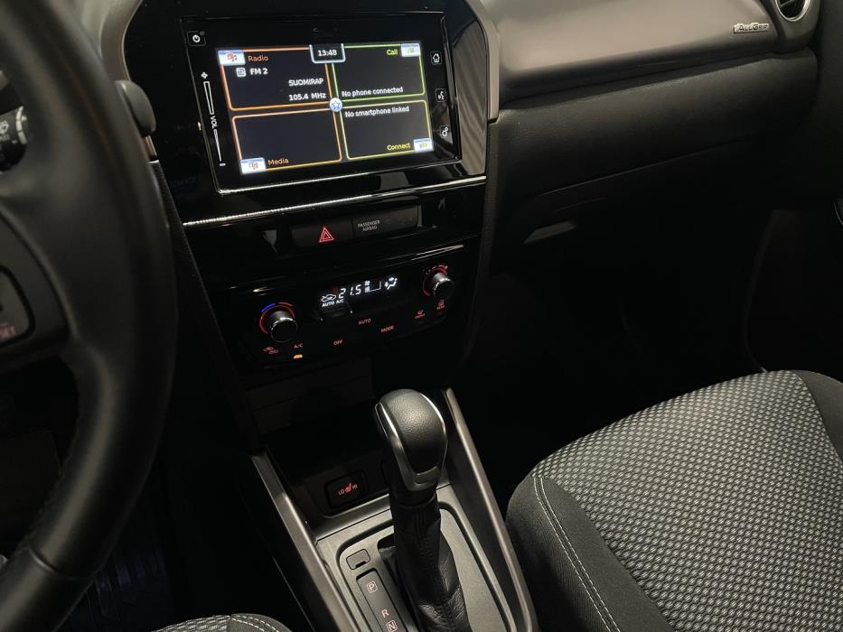 SUZUKI Vitara 2023