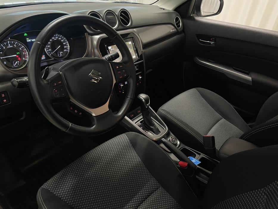 SUZUKI Vitara 2023