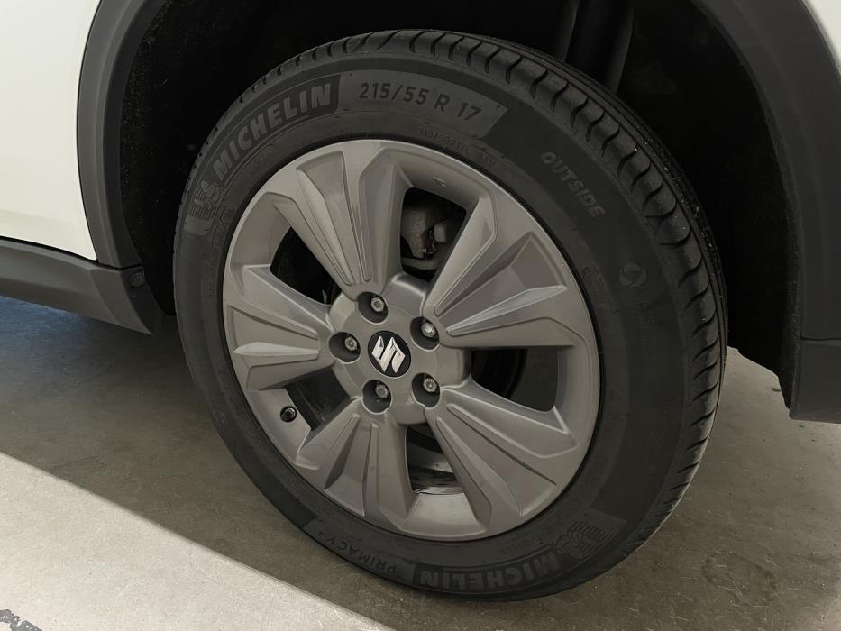 SUZUKI Vitara 2023