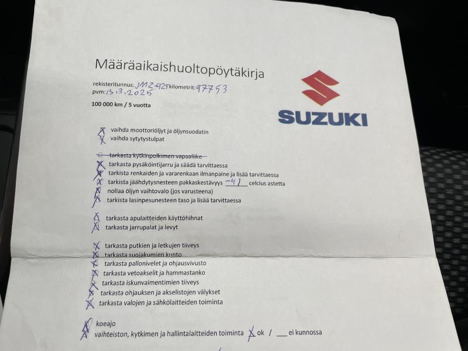 SUZUKI Vitara 2023