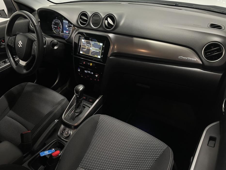 SUZUKI Vitara 2023