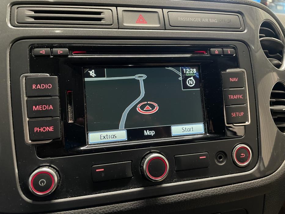 VOLKSWAGEN Tiguan 2014