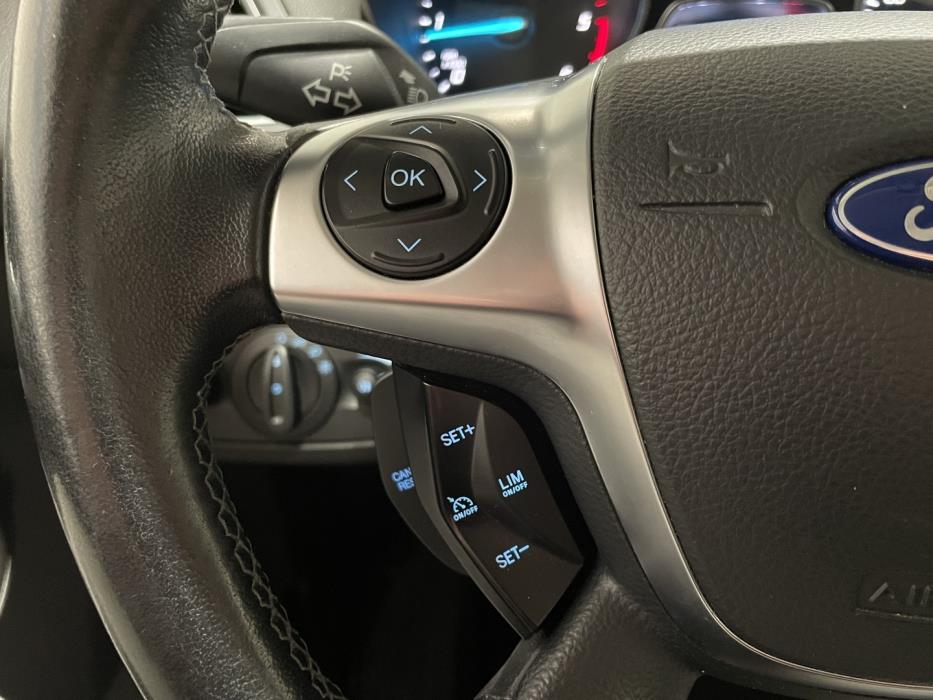 FORD Kuga 2016