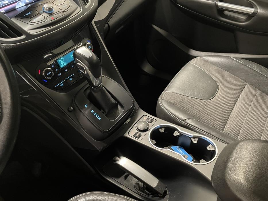 FORD Kuga 2016