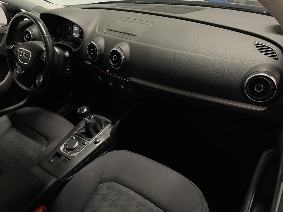 AUDI A3 2016