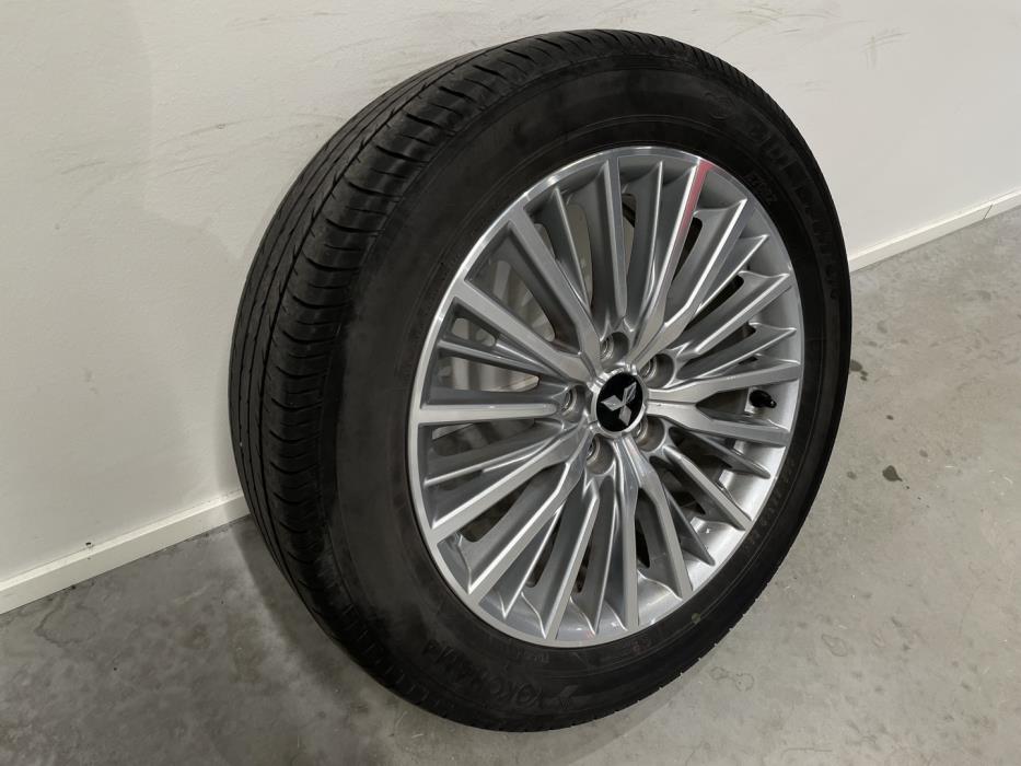 MITSUBISHI Outlander PHEV 2018