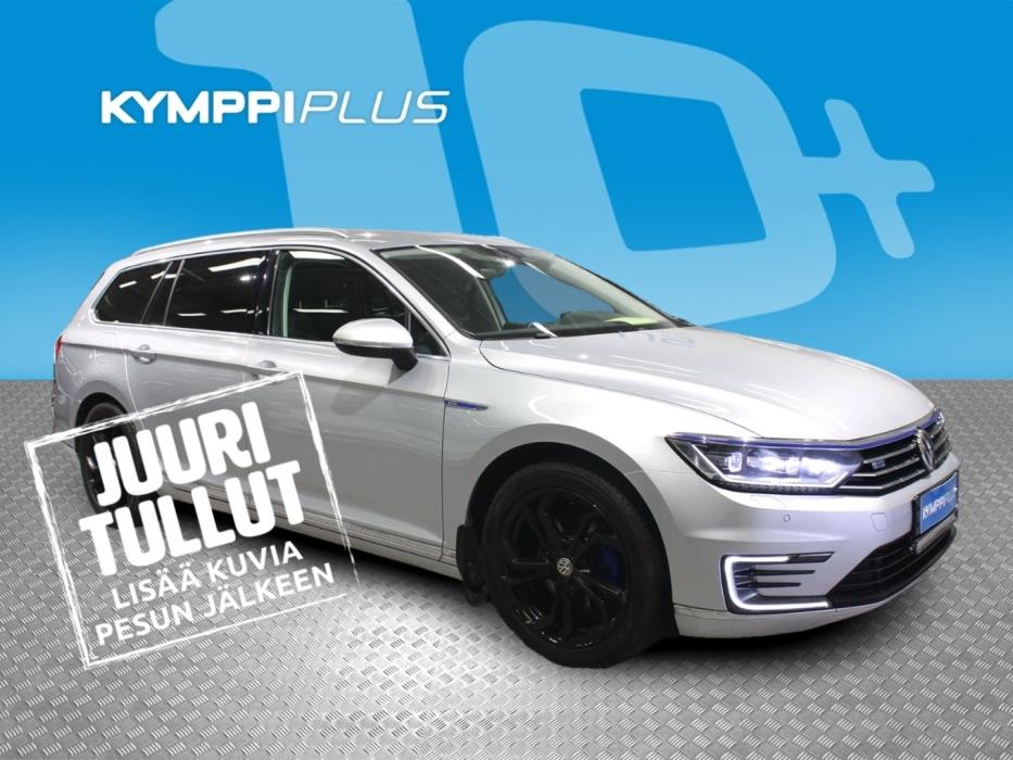 VOLKSWAGEN Passat 2017