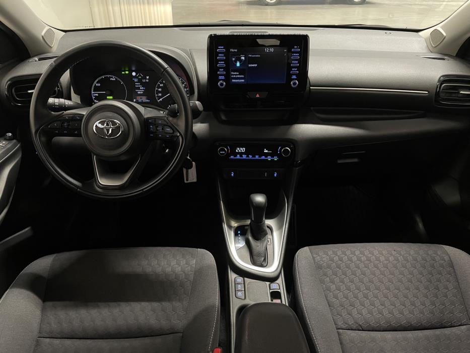 TOYOTA Yaris 2022