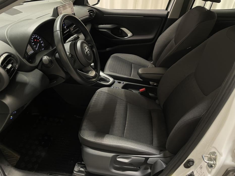 TOYOTA Yaris 2022