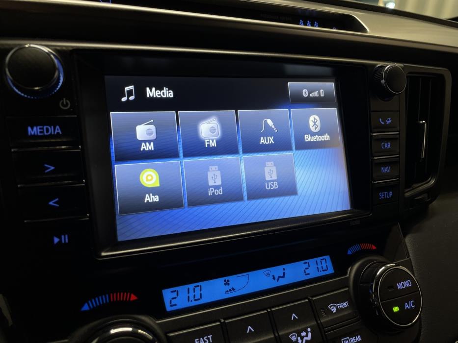 TOYOTA RAV4 2018