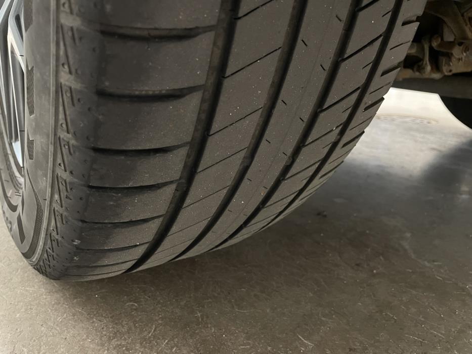 TOYOTA RAV4 2018