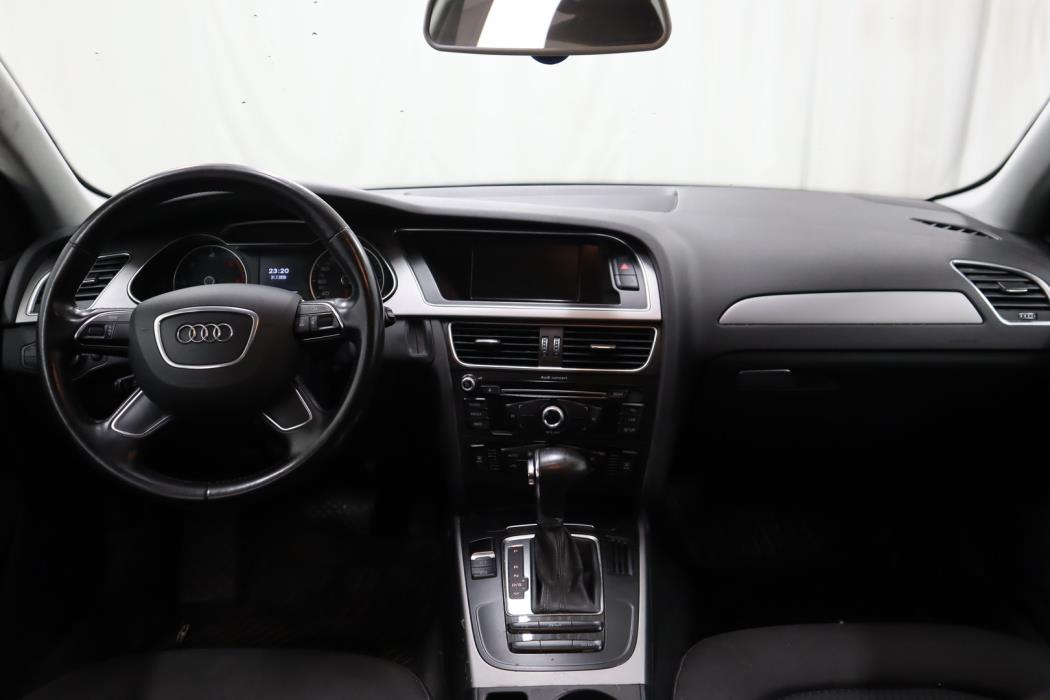 AUDI A4 2013