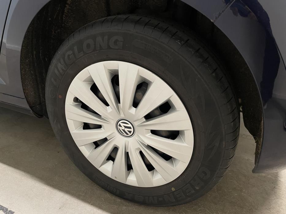 VOLKSWAGEN Golf 2013