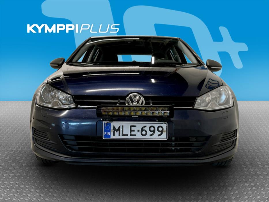 VOLKSWAGEN Golf 2013