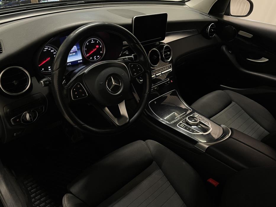 MERCEDES-BENZ GLC 2016