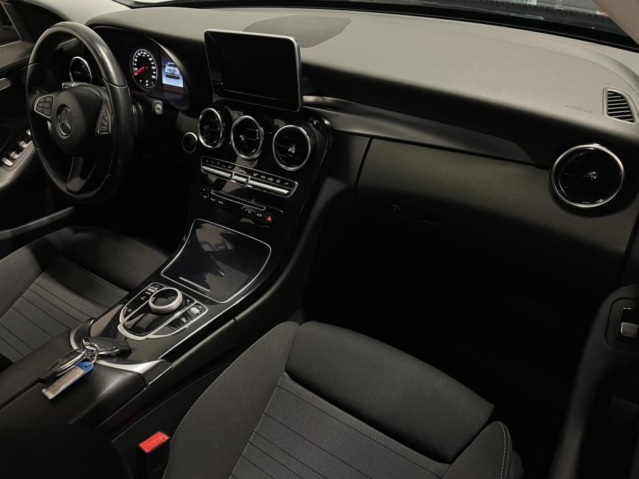 MERCEDES-BENZ C 2016