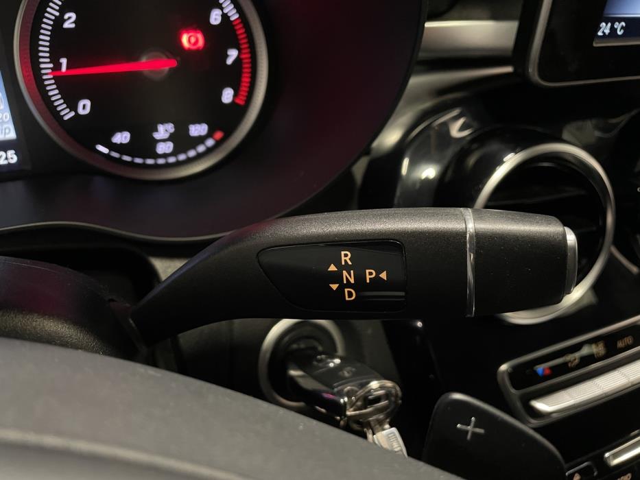 MERCEDES-BENZ C 2016