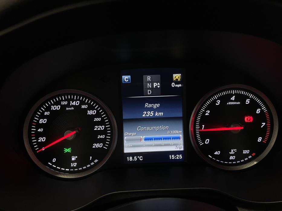 MERCEDES-BENZ C 2016